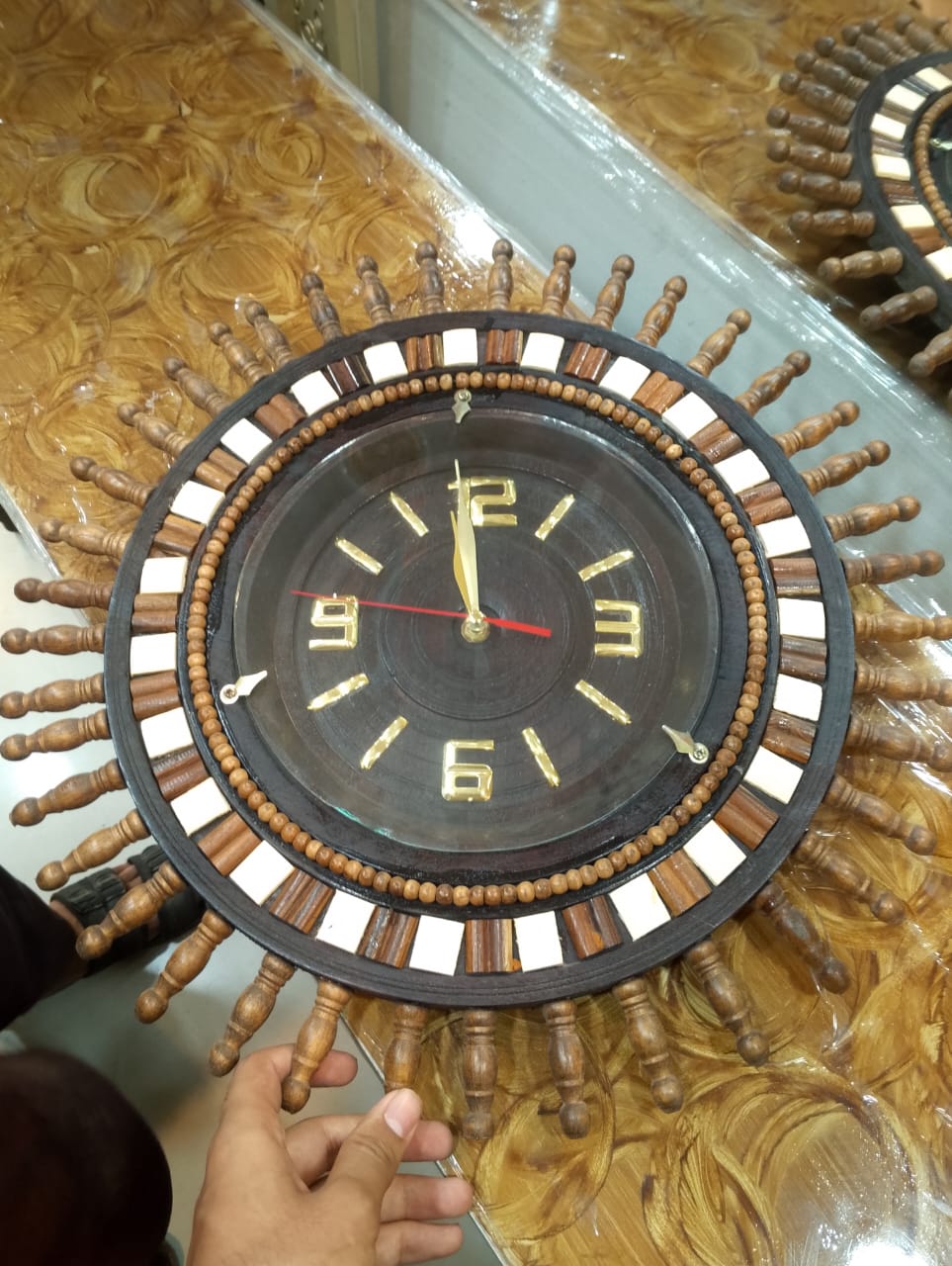 ZAISEN wooden wall clock available in two handcrafted styles